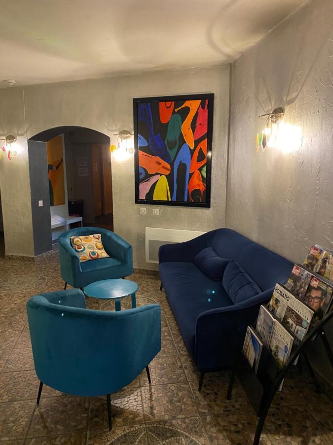 La Roseliere Hotel Saint-Quentin-Fallavier Exterior photo